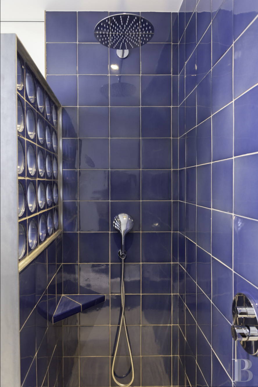 À Cadaqués, en Catalogne, une vaste maison des années 1920 dans le centre du village - photo  n°14